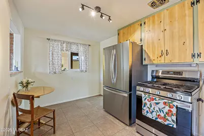 806 E Joan Place, Tucson, AZ 85719 - Photo 7