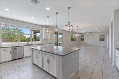 2349 W Capricorn Street, Oro Valley, AZ 85742 - Photo 17