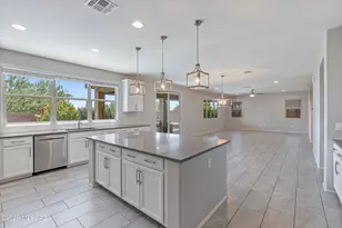 2349 W Capricorn St, Oro Valley, AZ 85742 - Photo 17