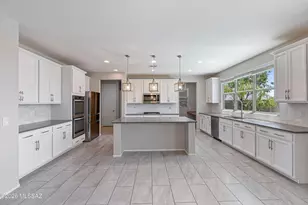 2349 W Capricorn St, Oro Valley, AZ 85742 - Photo 13