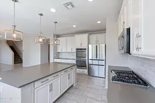 2349 W Capricorn St, Oro Valley, AZ 85742 - Photo 15