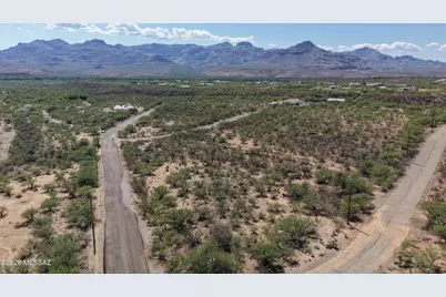 1721 Via Hungria #6, Rio Rico, AZ 85648 - Photo 9