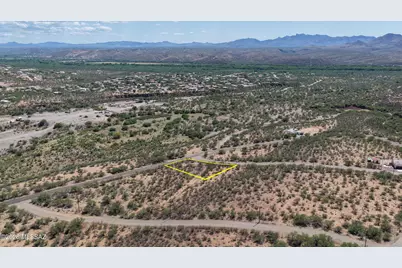1721 Via Hungria #6, Rio Rico, AZ 85648 - Photo 5