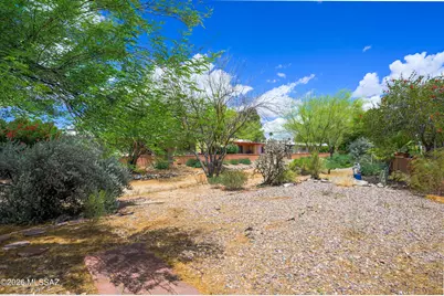 201 N Calle Del Lago, Green Valley, AZ 85614 - Photo 37