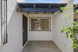 924 N Venice Ave, Tucson, AZ 85711 - Photo 3