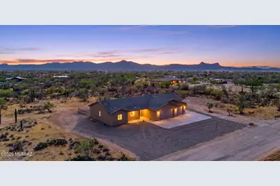 3855 W Camino Del Norte W, Tucson, AZ 85742 - Photo 1