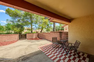 10127 E Arizmo St, Tucson, AZ 85748 - Photo 1