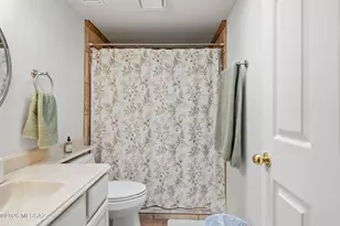 2469 N Ironwood Ridge Dr, Tucson, AZ 85745 - Photo 17