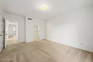1689 W Wood Bridge Ct, Tucson, AZ 85746 - Photo 13
