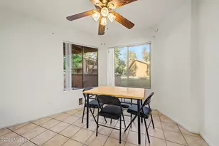 1689 W Wood Bridge Ct, Tucson, AZ 85746 - Photo 5
