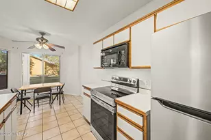 1689 W Wood Bridge Ct, Tucson, AZ 85746 - Photo 11