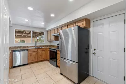 200 N Citadel Avenue, Tucson, AZ 85748 - Photo 11