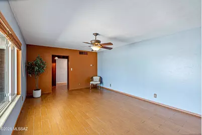 2107 E Lind Road, Tucson, AZ 85719 - Photo 9