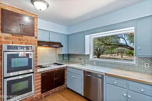 2107 E Lind Rd, Tucson, AZ 85719 - Photo 19
