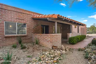 3951 N Four Winds Dr, Tucson, AZ 85750 - Photo 3