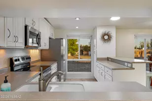 9529 E Harrison Cir, Tucson, AZ 85748 - Photo 11