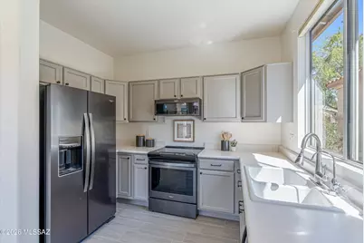 7541 W Wandering Coyote Drive, Tucson, AZ 85743 - Photo 7