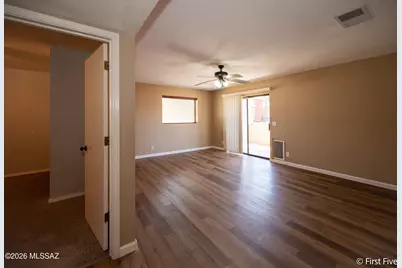 8984 N Eaglestone Loop, Tucson, AZ 85742 - Photo 17