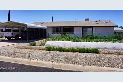 1016 E Mescal Drive, Pearce, AZ 85625 - Photo 1