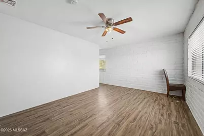 528 W 42nd Street, Tucson, AZ 85713 - Photo 1