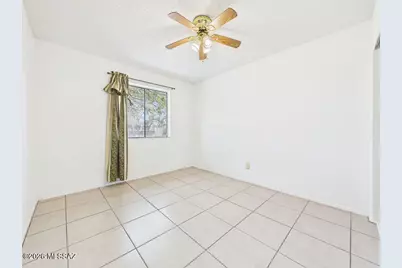 2235 N Camino Emiliano, Tucson, AZ 85745 - Photo 11