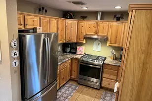 1655 W Sauvignon Dr, Tucson, AZ 85746 - Photo 9
