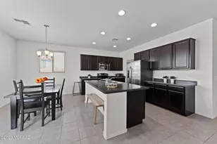 11100 W Copper Field St, Marana, AZ 85658 - Photo 17