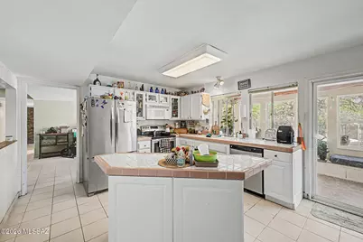 3897 E Diablo Canyon Place, Tucson, AZ 85718 - Photo 11