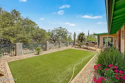 3897 E Diablo Canyon Place, Tucson, AZ 85718 - Photo 29