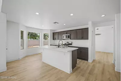 8245 N Greys Place, Oro Valley, AZ 85737 - Photo 11