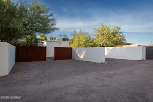 2416 E Drachman St, Tucson, AZ 85719 - Photo 41
