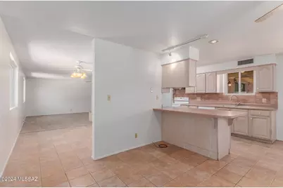 5255 E Baker Street, Tucson, AZ 85711 - Photo 17