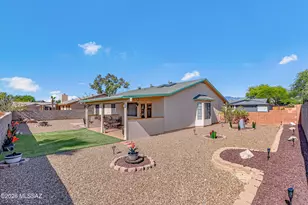 8501 N Camas Way, Tucson, AZ 85742 - Photo 15