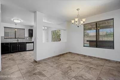 6966 W Amarante Drive, Tucson, AZ 85743 - Photo 9