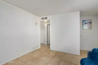 7455 E Desert Spring Drive, Tucson, AZ 85730 - Photo 7