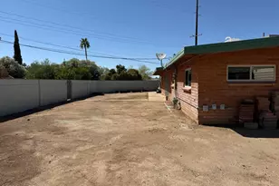 6902 E 2nd St, Tucson, AZ 85710 - Photo 21