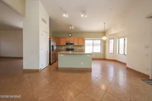 680 S Lucinda Dr, Tucson, AZ 85748 - Photo 13