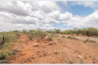437 Circulo Uva #10, Rio Rico, AZ 85648 - Photo 11