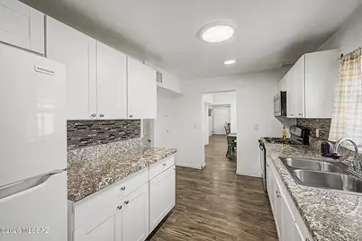 3718 S Clark Avenue, Tucson, AZ 85713 - Photo 7