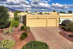 8424 N Lee Trevino Dr, Tucson, AZ 85742 - Photo 11