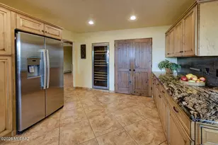 8424 N Lee Trevino Dr, Tucson, AZ 85742 - Photo 19