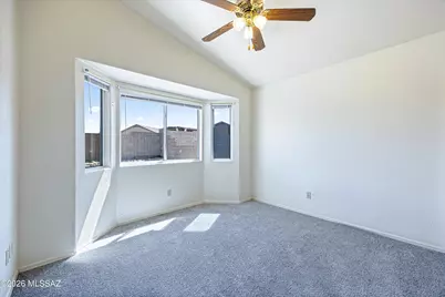7835 S Lennox Lane, Tucson, AZ 85747 - Photo 17