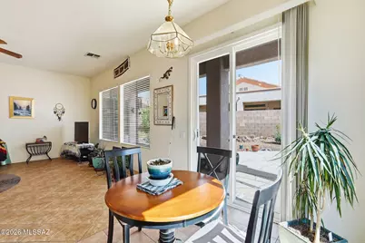 333 W Continental Vista Place, Green Valley, AZ 85614 - Photo 15
