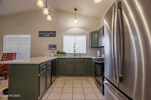 9419 N Warbler Pl, Tucson, AZ 85742 - Photo 7