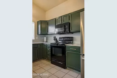 9419 N Warbler Place, Tucson, AZ 85742 - Photo 11