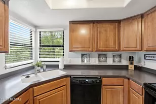 5855 N Kolb Rd, Tucson, AZ 85750 - Photo 17