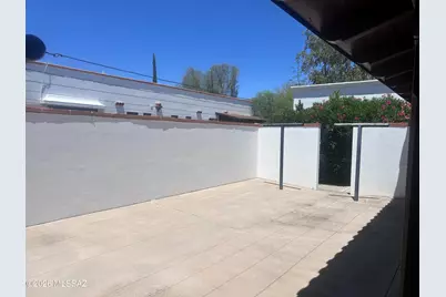 219 S Paseo Sarta #B, Green Valley, AZ 85614 - Photo 23