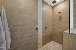 13477 N Mariposa Lily Dr, Oro Valley, AZ 85755 - Photo 17