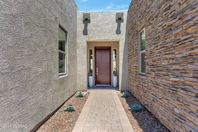 13477 N Mariposa Lily Drive, Oro Valley, AZ 85755 - Photo 3