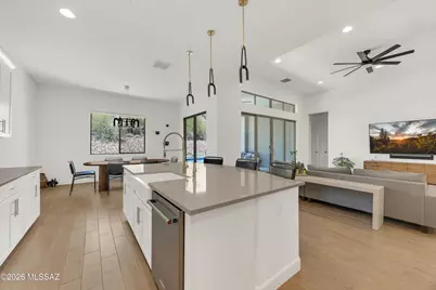 13477 N Mariposa Lily Drive, Oro Valley, AZ 85755 - Photo 21